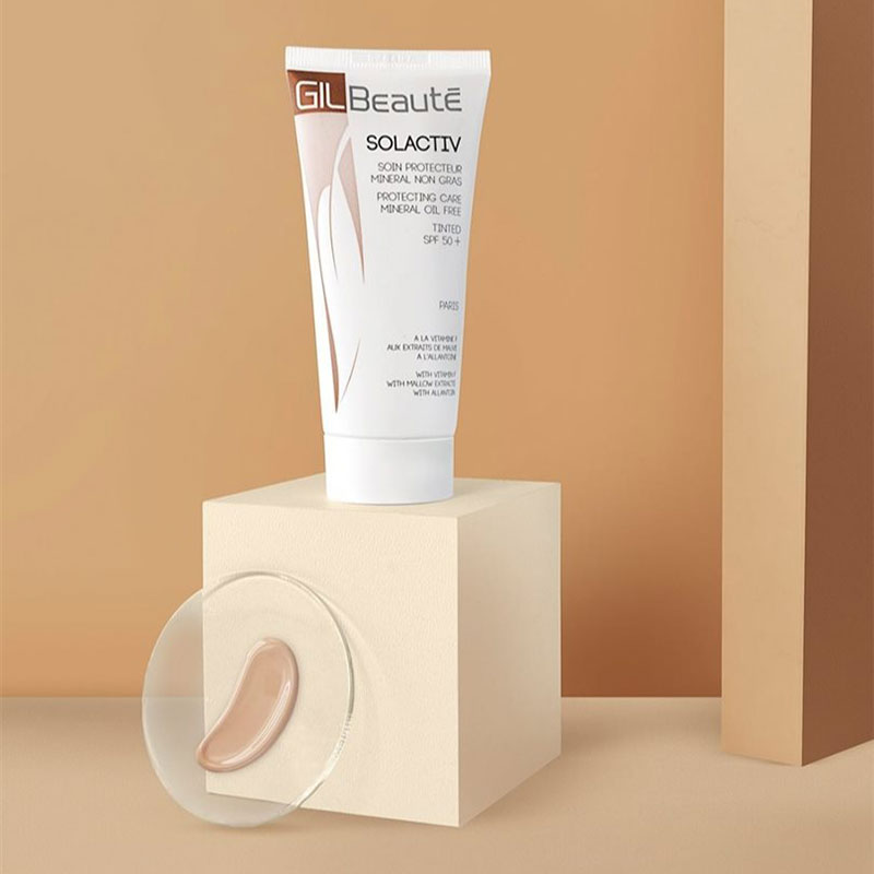 کرم ضد آفتاب رنگی مینرال SPF50 ژیل بوته