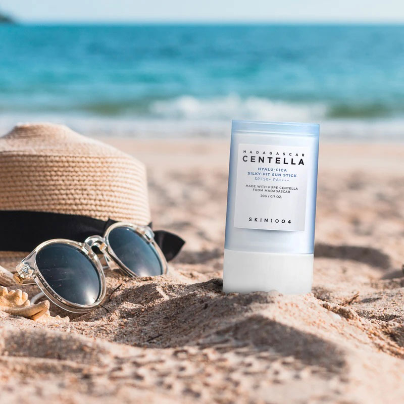 ضد آفتاب استیکی SPF50 سنتلا SKIN 1004